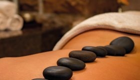 Hot-Stone-Massage