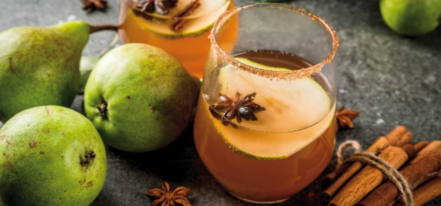 Birnencocktail © ricka_kinamoto-fotolia.com